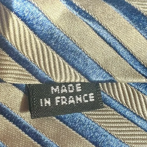 Charvet Paris Silk Tie – Silver & Blue Diagonal Stripe – Made in France - Picture 3 of 5